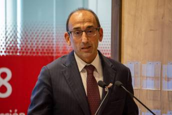 Fotogalería IX Premios Pyme Segovia 2025 26 IX Premio Pyme Segovia 2025 - Héctor Criado