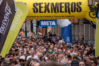 Fotogalería Marcha y Carrera Solidaria contra el Cáncer Caja Rural 32 Marcha y Carrera Solidaria de Caja Rural - Héctor Criado