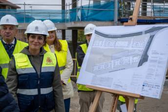 Fotogalería Visita de Isabel Rodríguez a las viviendas colaborativas en la Comunidad de Ciudad y Tierra 22 Visita de la ministra de Vivienda y Agenda Urbana Isabel Rodríguez - Héctor Criado