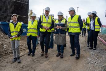 Fotogalería Visita de Isabel Rodríguez a las viviendas colaborativas en la Comunidad de Ciudad y Tierra 24 Visita de la ministra de Vivienda y Agenda Urbana Isabel Rodríguez - Héctor Criado