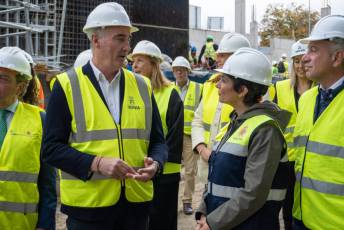 Fotogalería Visita de Isabel Rodríguez a las viviendas colaborativas en la Comunidad de Ciudad y Tierra 30 Visita de la ministra de Vivienda y Agenda Urbana Isabel Rodríguez - Héctor Criado