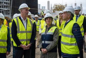 Fotogalería Visita de Isabel Rodríguez a las viviendas colaborativas en la Comunidad de Ciudad y Tierra 31 Visita de la ministra de Vivienda y Agenda Urbana Isabel Rodríguez - Héctor Criado