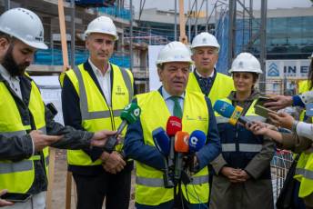 Fotogalería Visita de Isabel Rodríguez a las viviendas colaborativas en la Comunidad de Ciudad y Tierra 37 Visita de la ministra de Vivienda y Agenda Urbana Isabel Rodríguez - Héctor Criado
