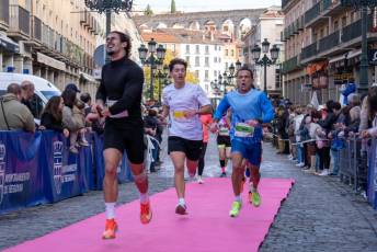 Fotogalería Carrera Superfast Segovia 36 Carrera Superfast Segovia - Héctor Criado