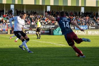 Fotogalería Gimnástica Segoviana VS Burgos CF B 15 Gimnástica Segoviana VS Burgos CF B - Héctor Criado
