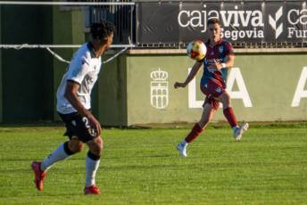 Fotogalería Gimnástica Segoviana VS Burgos CF B 17 Gimnástica Segoviana VS Burgos CF B - Héctor Criado
