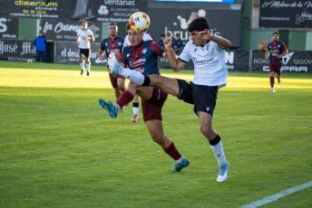 Fotogalería Gimnástica Segoviana VS Burgos CF B 23 Gimnástica Segoviana VS Burgos CF B - Héctor Criado