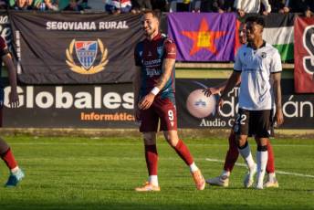 Fotogalería Gimnástica Segoviana VS Burgos CF B 24 Gimnástica Segoviana VS Burgos CF B - Héctor Criado