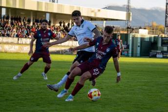 Fotogalería Gimnástica Segoviana VS Burgos CF B 25 Gimnástica Segoviana VS Burgos CF B - Héctor Criado