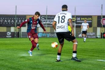 Fotogalería Gimnástica Segoviana VS Burgos CF B 32 Gimnástica Segoviana VS Burgos CF B - Héctor Criado