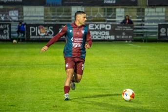 Fotogalería Gimnástica Segoviana VS UP Langreo 25 Gimnástica Segoviana vs UP Langreo - Héctor Criado