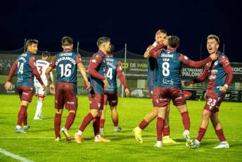 Fotogalería Gimnástica Segoviana VS UP Langreo 41 Gimnástica Segoviana vs UP Langreo - Héctor Criado