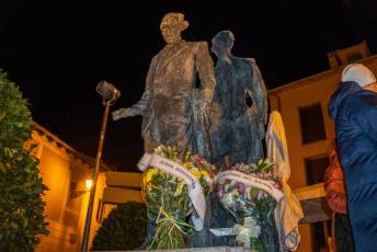 Fotogalería Homenaje y ofrenda floral a Agapito Marazuela 16 Homenaje y ofrenda floral a Agapito Marazuela - Héctor Criado