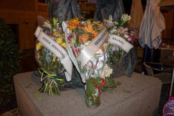 Fotogalería Homenaje y ofrenda floral a Agapito Marazuela 18 Homenaje y ofrenda floral a Agapito Marazuela - Héctor Criado