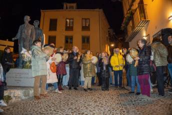 Fotogalería Homenaje y ofrenda floral a Agapito Marazuela 26 Homenaje y ofrenda floral a Agapito Marazuela - Héctor Criado