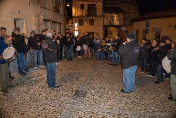 Fotogalería Homenaje y ofrenda floral a Agapito Marazuela 27 Homenaje y ofrenda floral a Agapito Marazuela - Héctor Criado