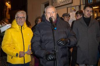 Fotogalería Homenaje y ofrenda floral a Agapito Marazuela 9 Homenaje y ofrenda floral a Agapito Marazuela - Héctor Criado