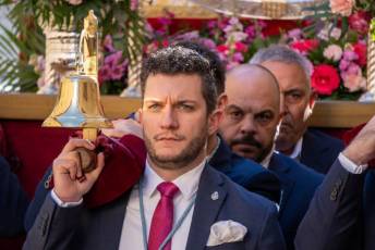Fotogalería Procesión 25 Aniversario de la Hermandad del Rocío de Segovia 16 Procesión 25 Aniversario de la Hermandad del Rocío de Segovia - Héctor Criado