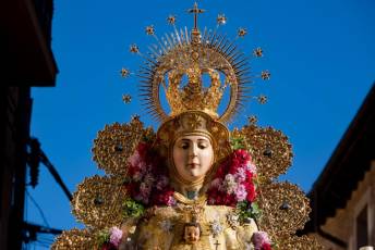 Fotogalería Procesión 25 Aniversario de la Hermandad del Rocío de Segovia 21 Procesión 25 Aniversario de la Hermandad del Rocío de Segovia - Héctor Criado