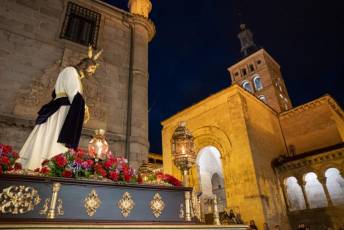 Fotogalería Procesión de Nuestro Padre Jesús Cautivo 34 Procesión de Nuestro Padre Jesús Cautivo - Héctor Criado