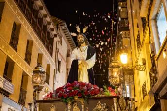 Fotogalería Procesión de Nuestro Padre Jesús Cautivo 39 Procesión de Nuestro Padre Jesús Cautivo - Héctor Criado