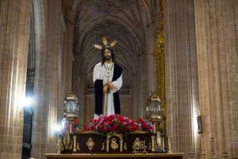 Fotogalería Procesión de Nuestro Padre Jesús Cautivo 8 Procesión de Nuestro Padre Jesús Cautivo - Héctor Criado