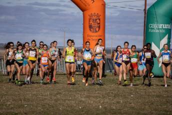Fotogalería 52º Cross de Cantimpalos 20 52 Cross Cantimpalos - Héctor Criado