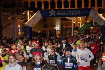 Fotogalería Carrera San Silvestre de Segovia 2025 20 Carrera San Silvestre 2025 - Héctor Criado