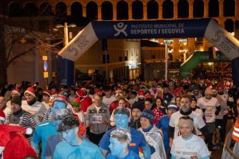 Fotogalería Carrera San Silvestre de Segovia 2025 21 Carrera San Silvestre 2025 - Héctor Criado