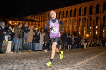 Fotogalería Carrera San Silvestre de Segovia 2025 30 Carrera San Silvestre 2025 - Héctor Criado