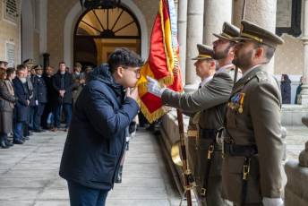 Fotogalería Jura de Bandera para personal civil en la Academia de Artillería 20 Jura de Bandera civil - Héctor Criado