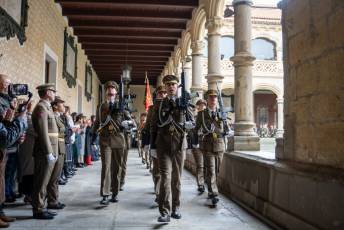 Fotogalería Jura de Bandera para personal civil en la Academia de Artillería 61 Jura de Bandera civil - Héctor Criado