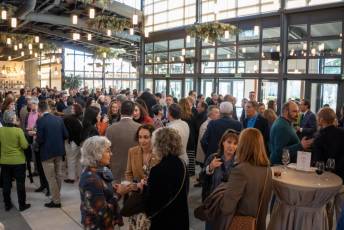 Fotogalería del Vino de Navidad de la FES 33 Vino Navidad FES - Héctor Criado