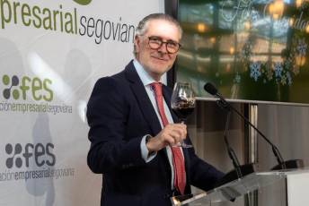 Fotogalería del Vino de Navidad de la FES 45 Vino Navidad FES - Héctor Criado