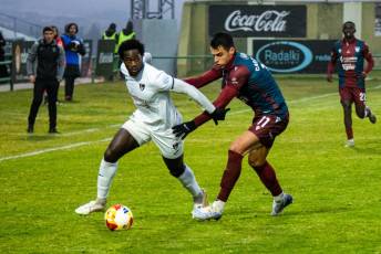 Fotogalería Gimnástica Segoviana vs Lealtad de Villaviciosa 14 Gimnástica Segoviana vs Lealtad de Villaviciosa - Héctor Criado