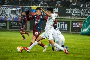 Fotogalería Gimnástica Segoviana vs Lealtad de Villaviciosa 22 Gimnástica Segoviana vs Lealtad de Villaviciosa - Héctor Criado