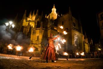 Fotogalería Entierro de la Sardina en Segovia 17 Entierro de la Sardina - Héctor Criado