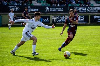 Fotogalería Gimnástica Segoviana VS Bergantiños FC 2 Gimnástica Segoviana VS Bergantiños FC - Héctor Criado