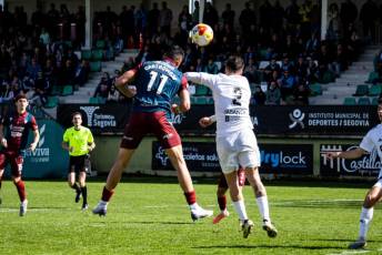 Fotogalería Gimnástica Segoviana VS Bergantiños FC 44 Gimnástica Segoviana VS Bergantiños FC - Héctor Criado