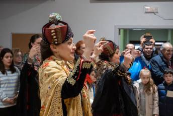 Fotogalería Misa por las Alcaldesas Fallecidas, Baile de Gala y Cambio de Monteras en Zarramala 43 Misa por las alcaldesas fallecidas de Zamarramala y cambio de montera - Héctor Criado