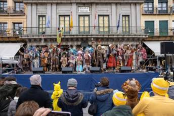 Fotogalería Pregón de Carnaval y Concentración de Comparsas Segovia 35 Pregón de Carnaval y Concentración de Comparsas - Héctor Criado