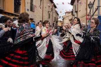 Fotogalería Fiestas de Santa Águeda en Zamarramala 34 Santa Águeda Zamarramala - Héctor Criado