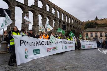 Fotogalería Tractorada en Segovia 45 Tractorada Segovia - Héctor Criado