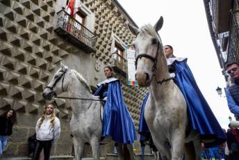 Fotogalería Anuncio a Caballo y Pregón de Semana Santa 24 Anuncio Pregón y Pregón de Semana Santa- Héctor Criado