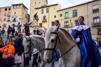 Fotogalería Anuncio a Caballo y Pregón de Semana Santa 26 Anuncio Pregón y Pregón de Semana Santa- Héctor Criado