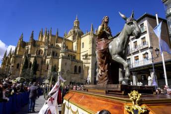 Fotogalería Bendición de Palmas, Misa y Procesión de Domingo de Ramos 29 Bendición de Palmas, Misa y Procesión de Domingo de Ramos - Héctor Criado