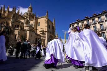 Fotogalería Bendición de Palmas, Misa y Procesión de Domingo de Ramos 47 Bendición de Palmas, Misa y Procesión de Domingo de Ramos - Héctor Criado