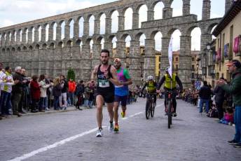 Fotogalería XVIII Media Maratón de Segovia 16 Media Maratón Segovia - Héctor Criado