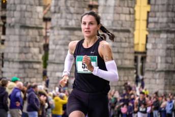 Fotogalería XVIII Media Maratón de Segovia 22 Media Maratón Segovia - Héctor Criado