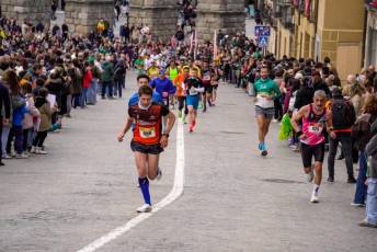 Fotogalería XVIII Media Maratón de Segovia 32 Media Maratón Segovia - Héctor Criado
